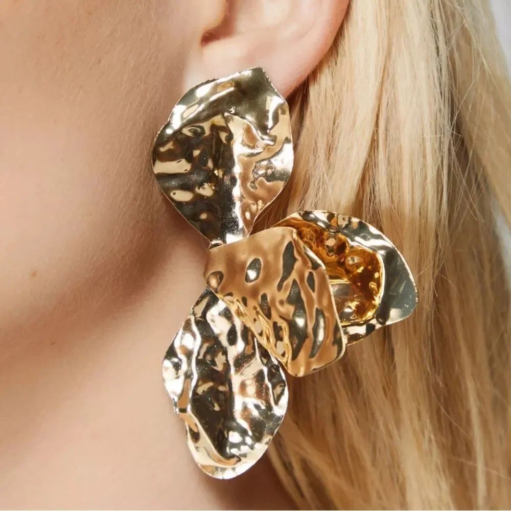 Gold Hammered Leaf Earrings A1179